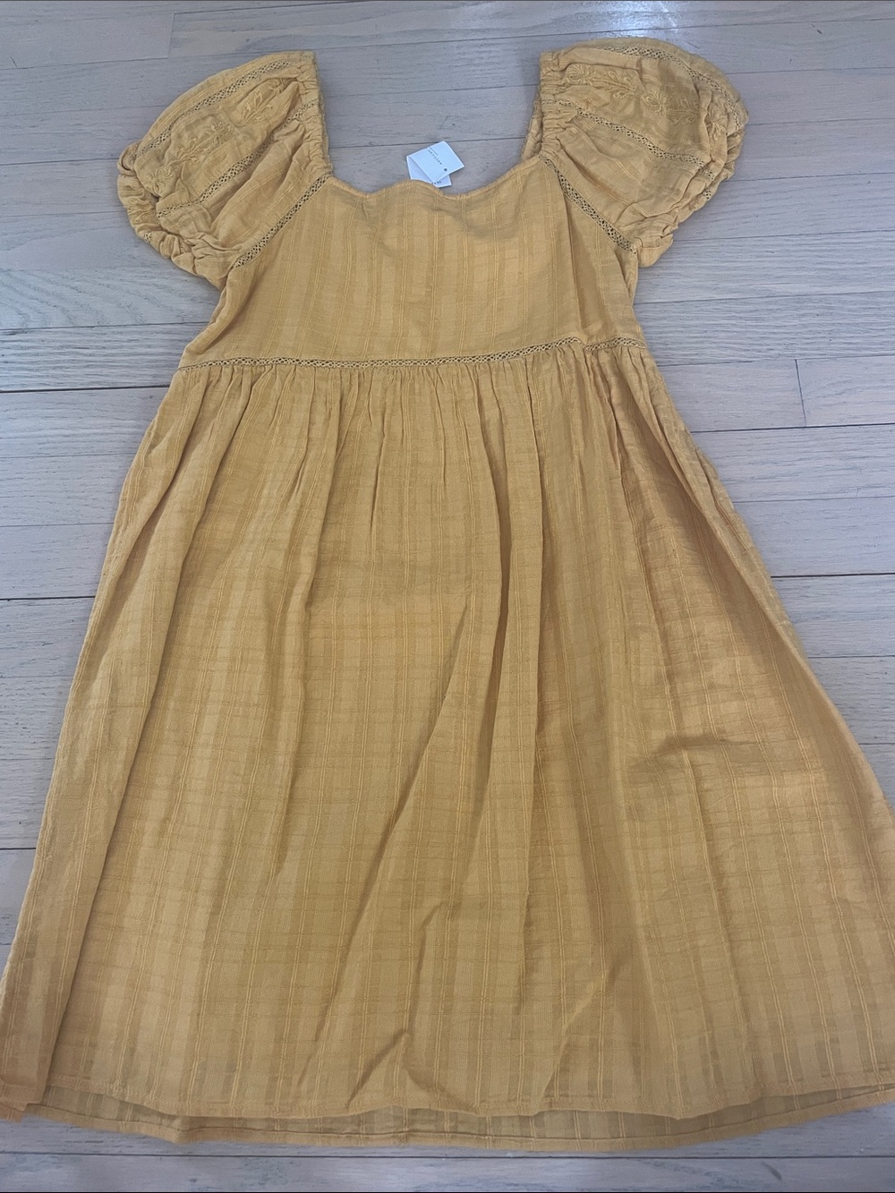 American Eagle Outfitters' Puff-Sleeve Dress in Mustard